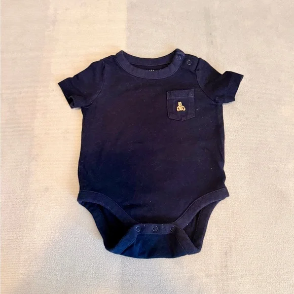 GAP Baby Essentials Set - - Picture 4 of 11